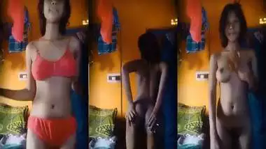 Desi 8teen - Desi 8teen busty indian porn at Hotindianporn.mobi