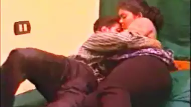 Pishach big box sex video busty indian porn at Hotindianporn.mobi