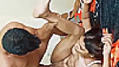 Sexx vodes busty indian porn at Hotindianporn.mobi