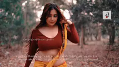 Hd busty indian porn at Hotindianporn.mobi