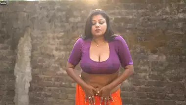 380px x 214px - Brezzess busty indian porn at Hotindianporn.mobi