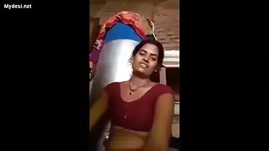 village bhabhi showing boobs pussy