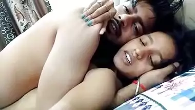 Desi Hindi Xxx Dick Riding Mms Video