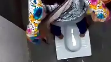 hidden camera in ladies toilet 2
