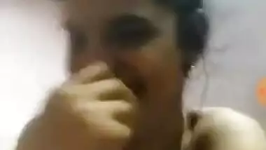 Bhabhi affair video call showing her assets sexy slim mms 4 vid