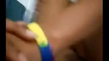 Sexy Indian lesbian sex video of horny Delhi girls