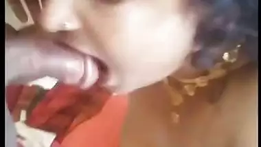 Bhabhi sucks her devar’s hard dick in a desi sex video