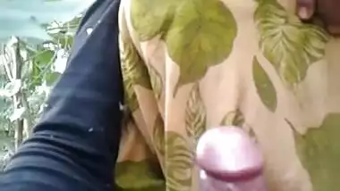 Tribal village Bhabhi givng blowjob outdoors