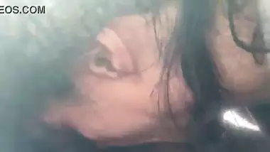 Indian whore blows cock in the car pt 2