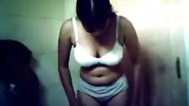 Dark Skin Indian Girl Shower - Movies. video2porn2