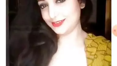 Rupsa Famous Demanding Bong Model See through Lingerie App Video