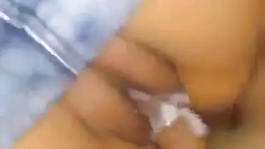 Boy cumming in Tamil gf vagina