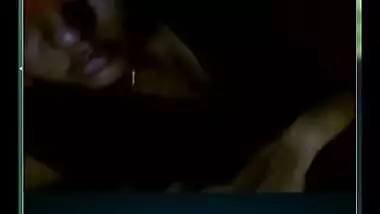 Cute Desi Girl Showing Boobs and Pussy to lover