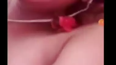 Sexy Desi Girl Showing Her Boobs and Pussy Part 3