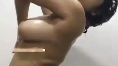 Desi Bitch Applying Soap on her Boobs and Showering for her Fans