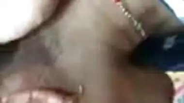 Indian married wife give deep blowjob