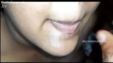 Desi Cute Indian Bhabhi gets Massive Cumshot in Beautiful Mouth & Lip from her Devar's Cock !!