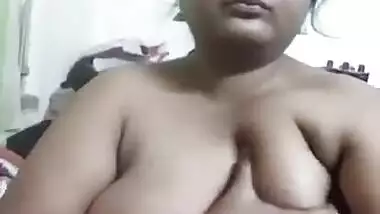 Indian teacher Debanjana solo boob pressing video