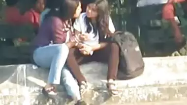 Indian Lesbians Smooch Publicly