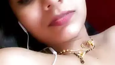 Sexy Nikita Bhabhi showing boobs on live cam