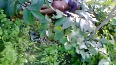 Hot Indian couple fucking outdoor