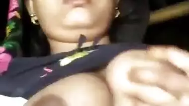 Muslim Bhabhi nude MMS video leaked online