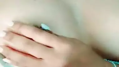 Desi Teen Plays With Her Nipples To Send Her Boyfriend