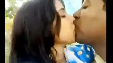 Bangla college cutie MMS sex movie scene with her stepbrother