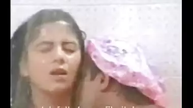 Tamil Cute Couple Bathroom Sex Video