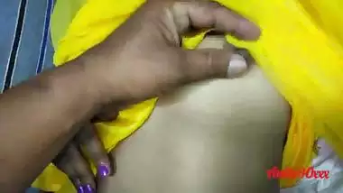 Indian bhabhi Amazing fuck in yellow salwar