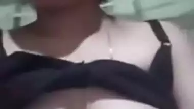 Today Exclusive- Bangladeshi Girl Showing Her Boobs And Pussy On Video Call Part 3