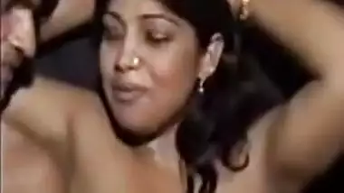 Indian Slut Gives Girlfriend Experience To Client