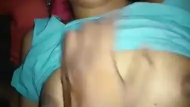 Desi Muslim Bushra bhabi hard fucking with hubby