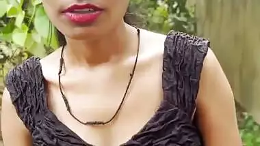 Sexvidas busty indian porn at Hotindianporn.mobi