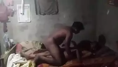 Sexy marathi village hot wife sex with zamindar