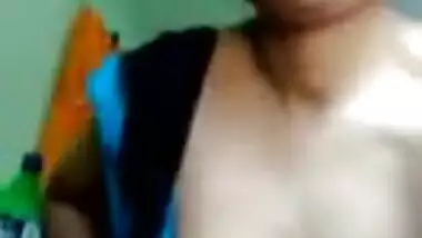 Bangladeshi Boudi Showing Her boobs and Pussy Part 3