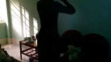 Sexy Tamil Girl Dressing Up - Movies.