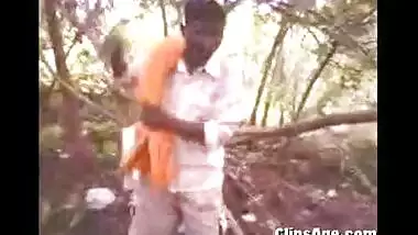 Local desi teen getting fucked by two guys in forest video