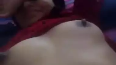 Bangladeshi Babe Fariya Wahid Fingering her Pussy