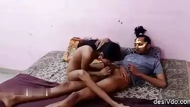 Ww x xxoo busty indian porn at Hotindianporn.mobi