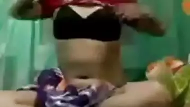 Tripura Girl Shows Her Boobs on Vc