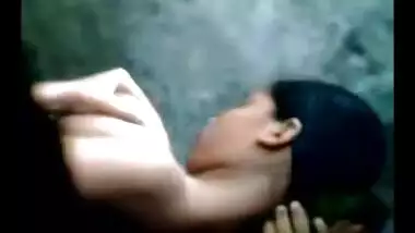 Hot desi girl bathing naked spy cam nice video