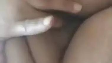 Indian aunty cunt show in selfie cam for her WhatsApp boyfriend
