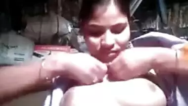 Perfect Indian boob show self-shot MMS movie scene