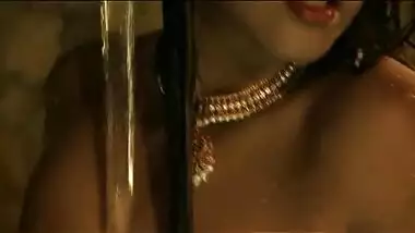 Hot scenes and sexy Indian girls make for a...
