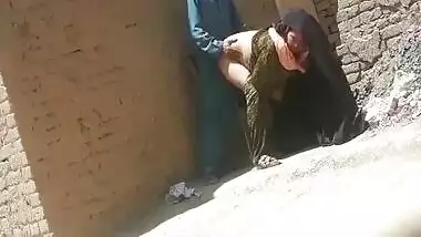 Pakistani Dehati Outdoor Sex