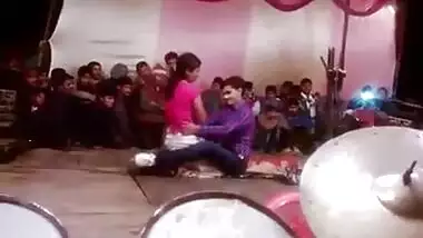 stage hot dance