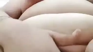 Chubby wife desi fingering pussy in nude