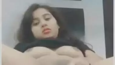 Today Exclusive- Horny Desi Girl Masturbating With Dildo