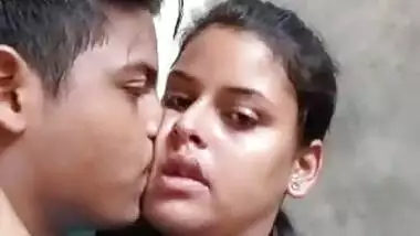 Indian collage lover very hot kiss